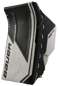 Bauer Supreme M5 Pro Senior Goalie Blocker -Best Hockey Store 1059811 3 4 WBK 0982 6c1ed1b1 c9cc 4d3d bd6f 61889cf5c92d