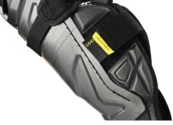 Bauer Supreme Mach Junior Shin Guards -Best Hockey Store Untitled 1 34d819c3 3ee2 4b02 a907 e0cc9722e5e5